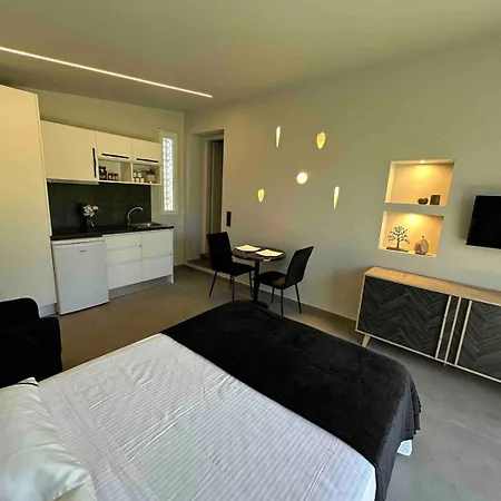Charming Retreat Διαμέρισμα *